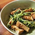 低カロ探検隊's cooksnap of when they made 厚揚げと豆苗のオイスター炒め.