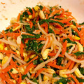 jakemom's cooksnap of when they made もやしとにらのごまあえ★宇都宮学校給食.