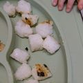 かずのにゃんこ's cooksnap of when they made 離乳食後期♪ミニミニおにぎり大量生産法.