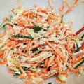 リンとリオのママ's cooksnap of when they made 簡単サラダ。きゅうりと人参のツナマヨ和え.