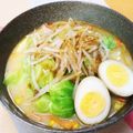 KotoLi☆'s cooksnap of when they made おひとりさまのとんこつ似ラーメン.