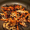マツゾウ's cooksnap of when they made ひじき入り蓮根のきんぴら.