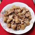 SUNMOONMOM's cooksnap of when they made ご飯がススム☆ガリバタ豚こま＆コンニャク.