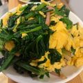 ポメちょん's cooksnap of when they made ほうれん草とベーコンと卵の炒め物.
