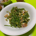 にこにこcook's cooksnap of when they made 簡単早い！【水蓮菜とベーコンのサッと炒め.
