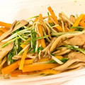 クックJO8ELA☆'s cooksnap of when they made 水菜と舞茸と人参のバター醤油炒め☆.