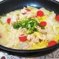 クックHG9V8Y☆'s cooksnap of when they made 鶏もも肉と白菜＆長ネギの赤味噌煮込み鍋.