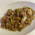 ･･もぐ･･'s cooksnap of when they made 夕飯の定番♡豚こまと長ネギのしょうが焼き.