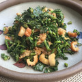 yuminan47k's cooksnap of when they made ばぁちゃんの大根葉とおアゲの煮物.
