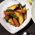 さんぞうコック's cooksnap of when they made フライドポテトリメイク炒め物 カレー味.
