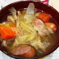 ゆーちゃんママだよ♪'s cooksnap of when they made キャベツたっぷりシンプルコンソメスープ.