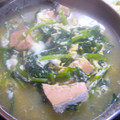 ericho's cooksnap of when they made 鮭とほうれん草の卵とじ.