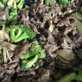 クックN46JBG☆'s cooksnap of when they made 牛肉とブロッコリーのオイスターソース炒め.