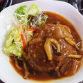 イーグルス女子's cooksnap of when they made 簡単ふんわり♫煮込みハンバーグ.