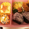 クック9TCCB0☆'s cooksnap of when they made お弁当に(◕‿◕✿簡単りんごの飾り切り.