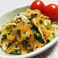 ☆★あんず姫★☆'s cooksnap of when they made 中華くらげ&きゅうり&ささみのサラダ.