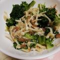クック0UQ98I☆'s cooksnap of when they made 蒸しブロッコリーの梅おかか和え.