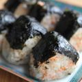 ゆしゅな's cooksnap of when they made 青海苔の香り♪鮭ゴマおにぎり.