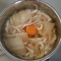 tamago大好き's cooksnap of when they made *お鍋に生卵ポトリ*.