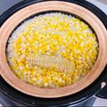 うさくま‪ꪔ̤̮ 's cooksnap of when they made 簡単、美味しい♪とうもろこしご飯.
