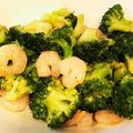 40手前で料理始める's cooksnap of when they made 彩りおかず＊えびとブロッコリーの中華炒め.