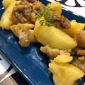 ふたごママちゃん's cooksnap of when they made じゃがいもと豚肉のオイスターバター炒め.