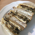 Yokchina's cooksnap of when they made 簡単！ふわたまととろとろ茄子サンドイッチ.