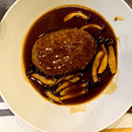 ちゃっちゃん♡'s cooksnap of when they made 簡単♡手の込んでみえる煮込みハンバーグ♡.
