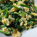 クックACOL48☆'s cooksnap of when they made ほうれん草と卵白だし炒め.