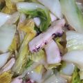てけてけ。's cooksnap of when they made イカ一夜干しと白菜の塩麹バター炒め.