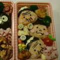 よねぐま's cooksnap of when they made バカボン三角おにぎり★キャラ弁.