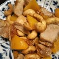 アルカママ's cooksnap of when they made 鶏肉とピーマン、カシューナッツの炒め物　.