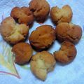 erikomori's cooksnap of when they made 沖縄の味★サーターアンダギー.