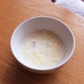 caruga's cooksnap of when they made 風邪に♥簡単すりおろしりんごの牛乳かけ♪.