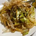 hana86686's cooksnap of when they made 簡単！おつまみ系焼きうどん♡.