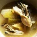 ２４なるるん's cooksnap of when they made 簡単！牡蠣と大根のお味噌汁.
