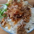 さゅりーん's cooksnap of when they made ✿ガッツリ♡豚肉の甘辛ポン酢炒め丼✿.