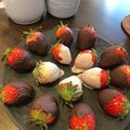 Momipad's cooksnap of when they made 綺麗になれちゃう『苺のチョコレート掛け』.