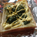 クックUL8OCM☆'s cooksnap of when they made 簡単♪うまい♪しらすトースト.