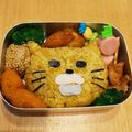 はやぶさ母ちゃん's cooksnap of when they made ノラネコぐんだん☆おにぎり☆かわいい弁当.