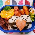 aknvn's cooksnap of when they made パンダちゃんおにぎりのバレンタイン弁当.