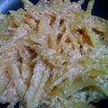 まんまるこころ's cooksnap of when they made 簡単☆細いジャガイモと玉ねぎの明太子炒め.