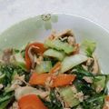 ☆yuuyu☆'s cooksnap of when they made 白菜とキノコのシーチキン炒め.