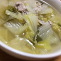 さおりん@料理特訓中's cooksnap of when they made 豚肉と大根とネギと白菜の白だし煮.