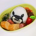 めいめい☆☆☆'s cooksnap of when they made 簡単キャラ弁＊顔出しトトロおにぎり.