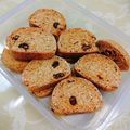 smile2525☆'s cooksnap of when they made ドライフルーツと小麦胚芽のビスコッティ.
