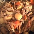筋肉リズミカル's cooksnap of when they made 鶏肉じゃがいも人参ごぼう椎茸のうま煮.