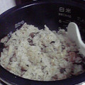 日向座敷猫's cooksnap of when they made しめじと椎茸の炊き込みご飯.