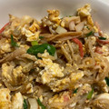 さちぶた♪'s cooksnap of when they made かにかまともやしの卵炒め.