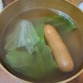 クックM96XDX☆'s cooksnap of when they made レタスとウインナーのスープ.